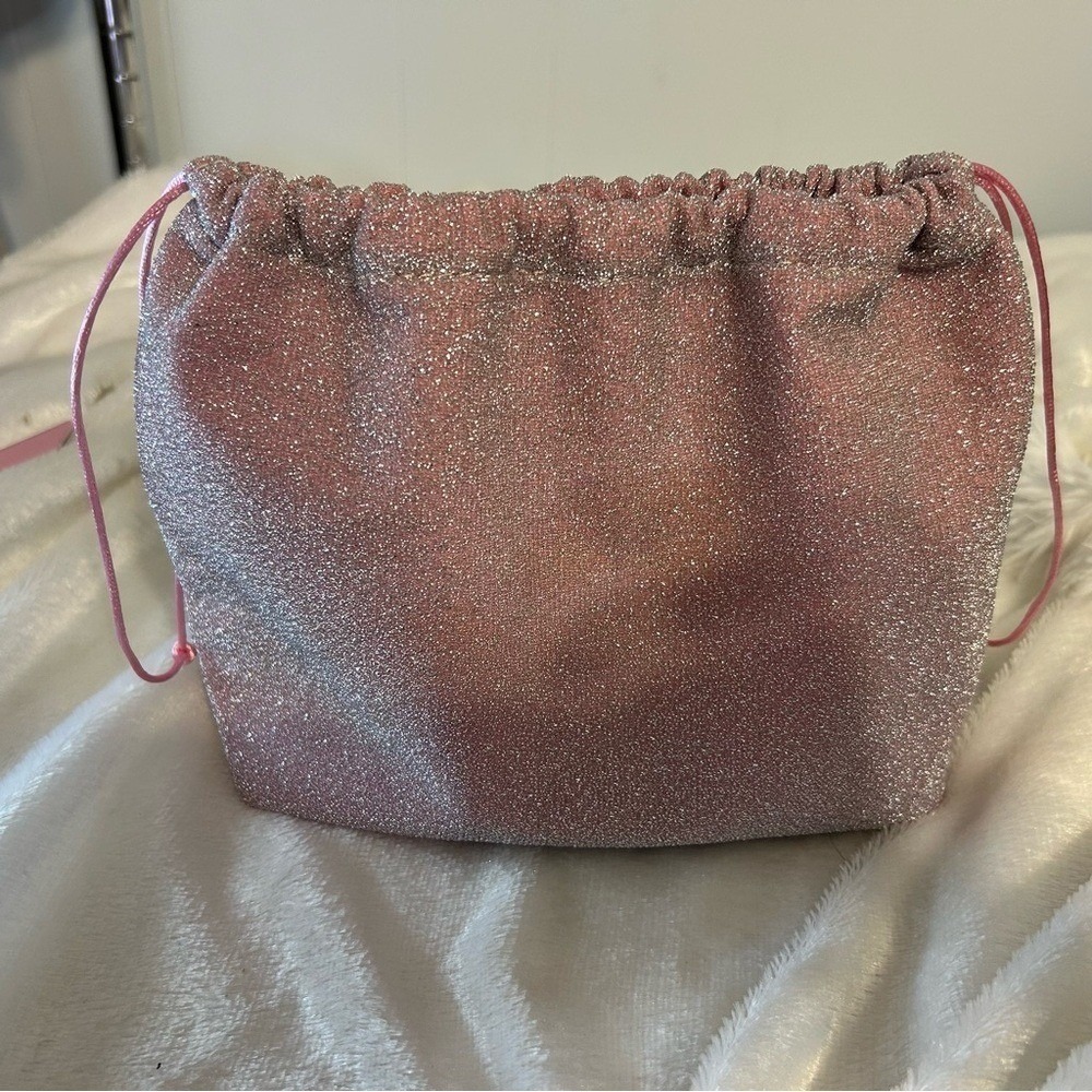Travel size random toiletries. New in bag. - Picture 15 of 15